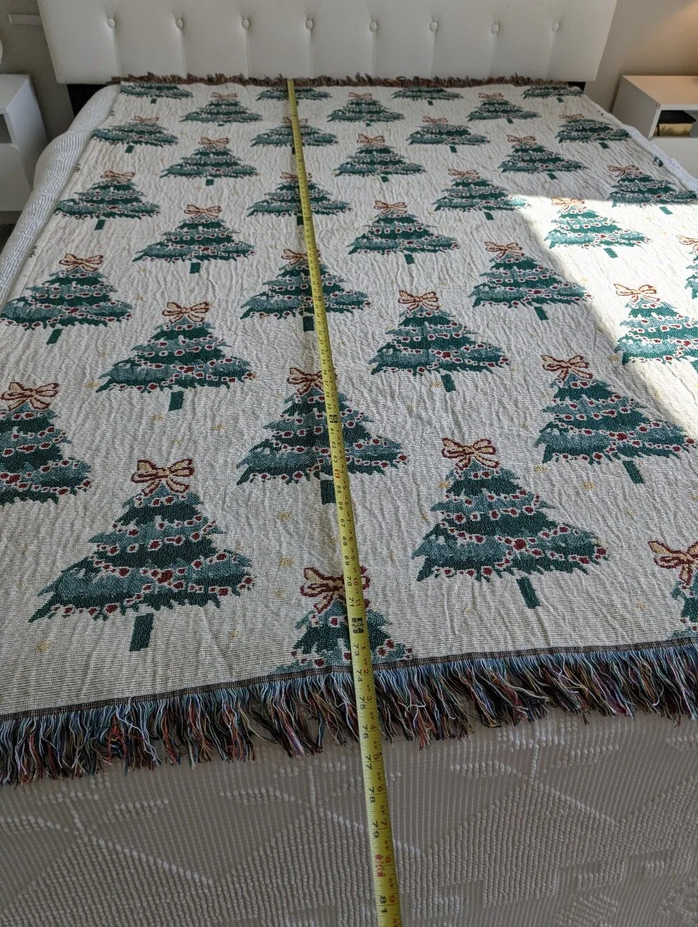 Queenwest Holiday Christmas Tree Throw Blanket Metallic Cream Green Size 76